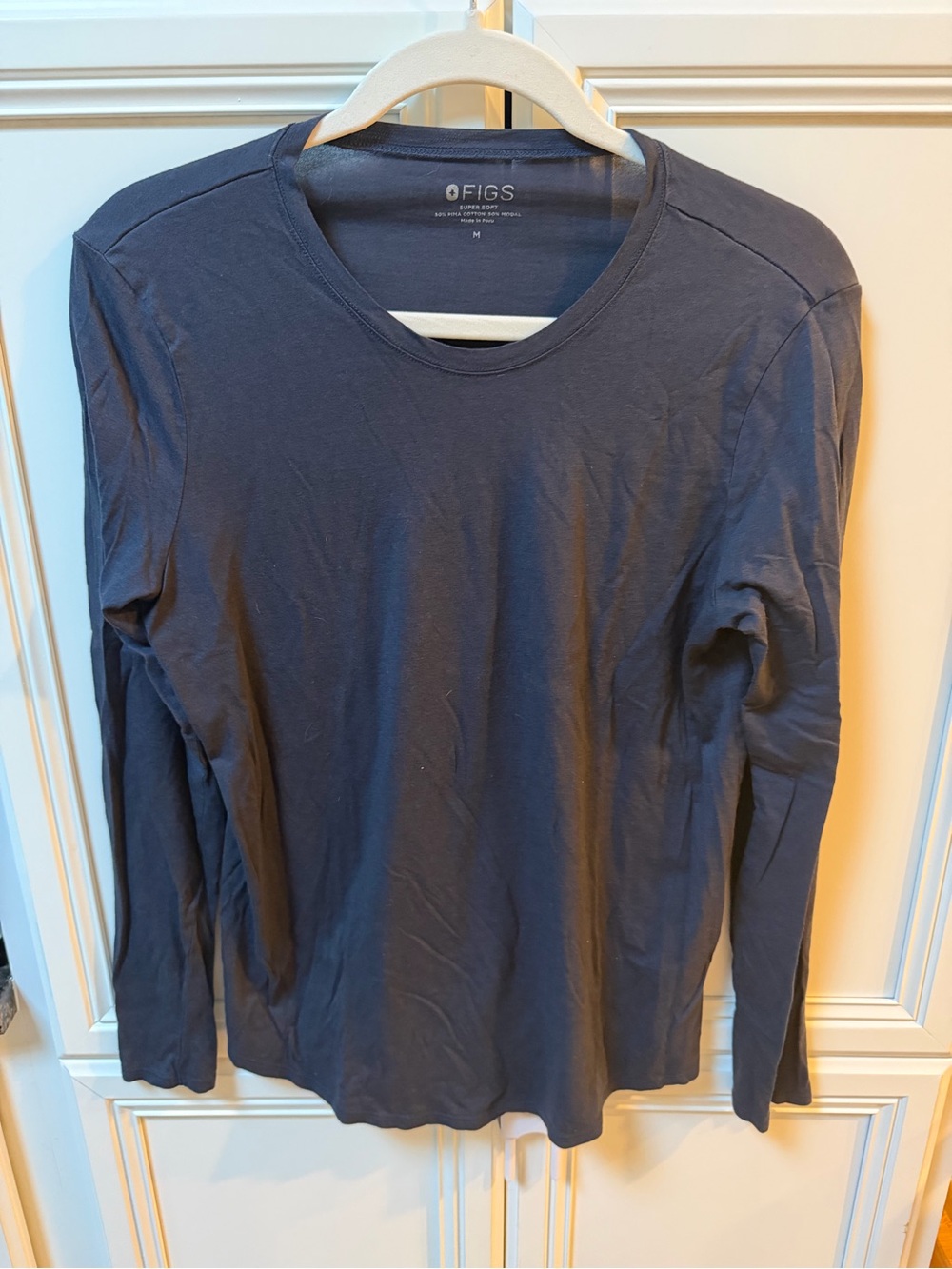FIGS Women’s Supersoft Long Sleeve Underscrub — Navy